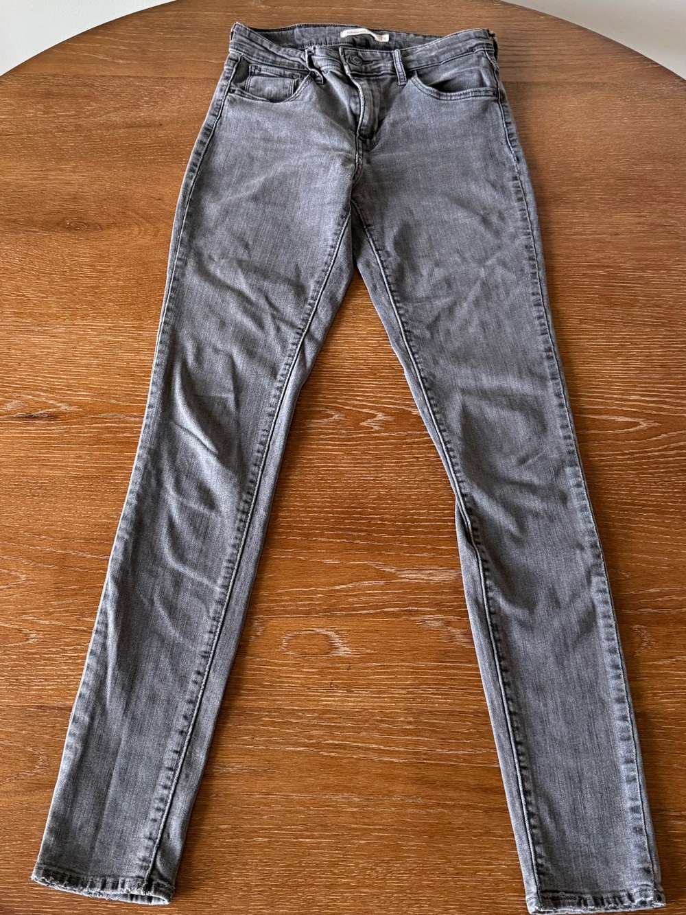 Levi's Women's Gray Skinny Jeans